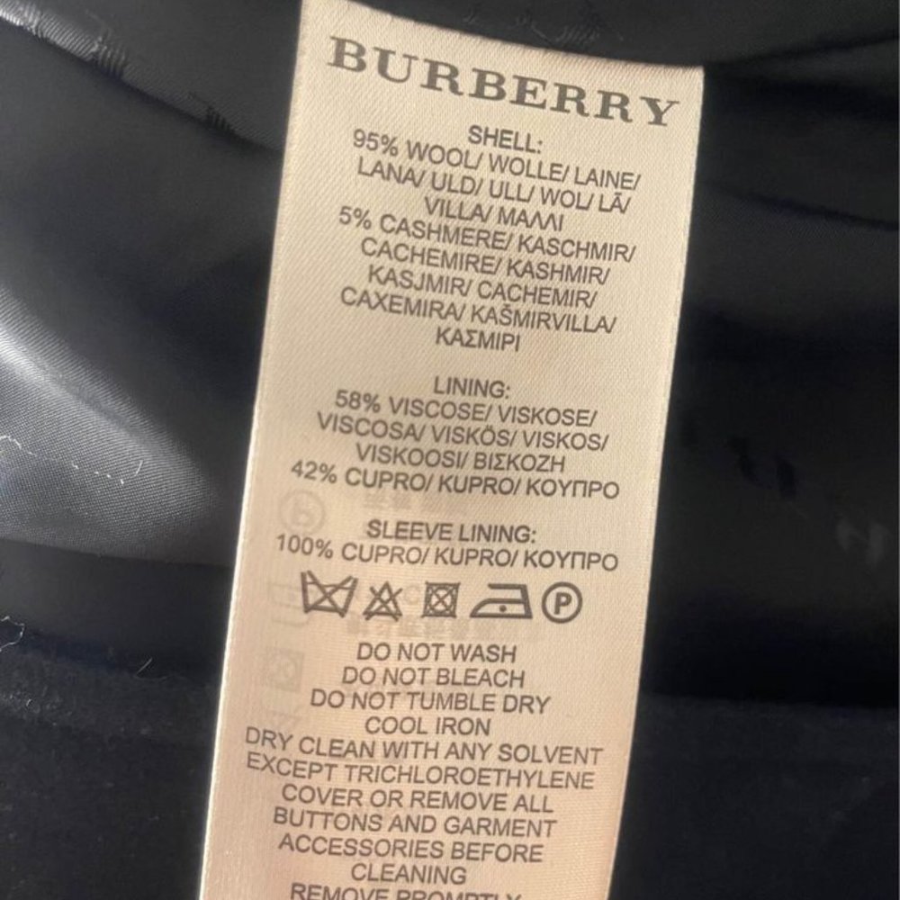 Burberry Double Breasted Black Wool coat size US 2 (UK 4) - Picture 4 of 5
